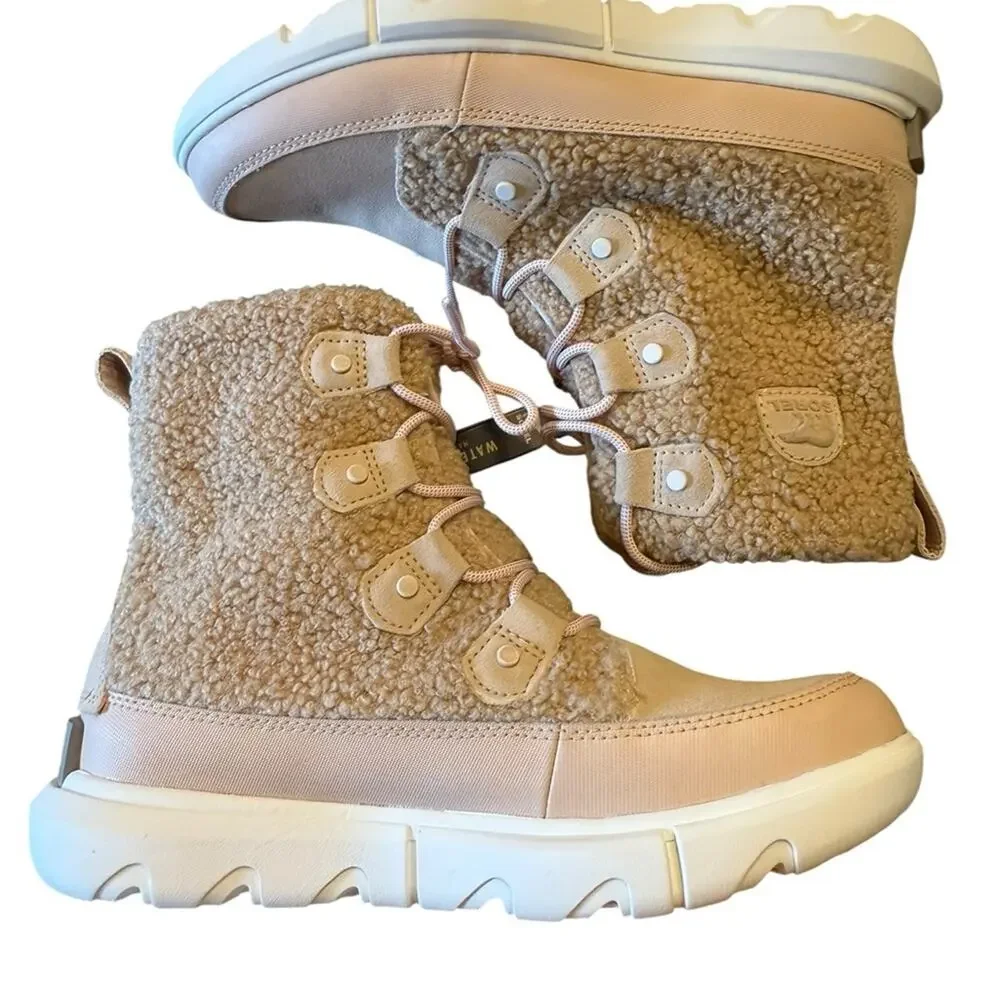 Sorel  Explorer Joan Cozy Women’s 9.5 Beige/Pink Lace Up Boots Waterproof NWT